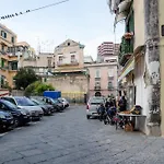 Tra I Vicoli Di Napoli, La Olivella Design E Amore