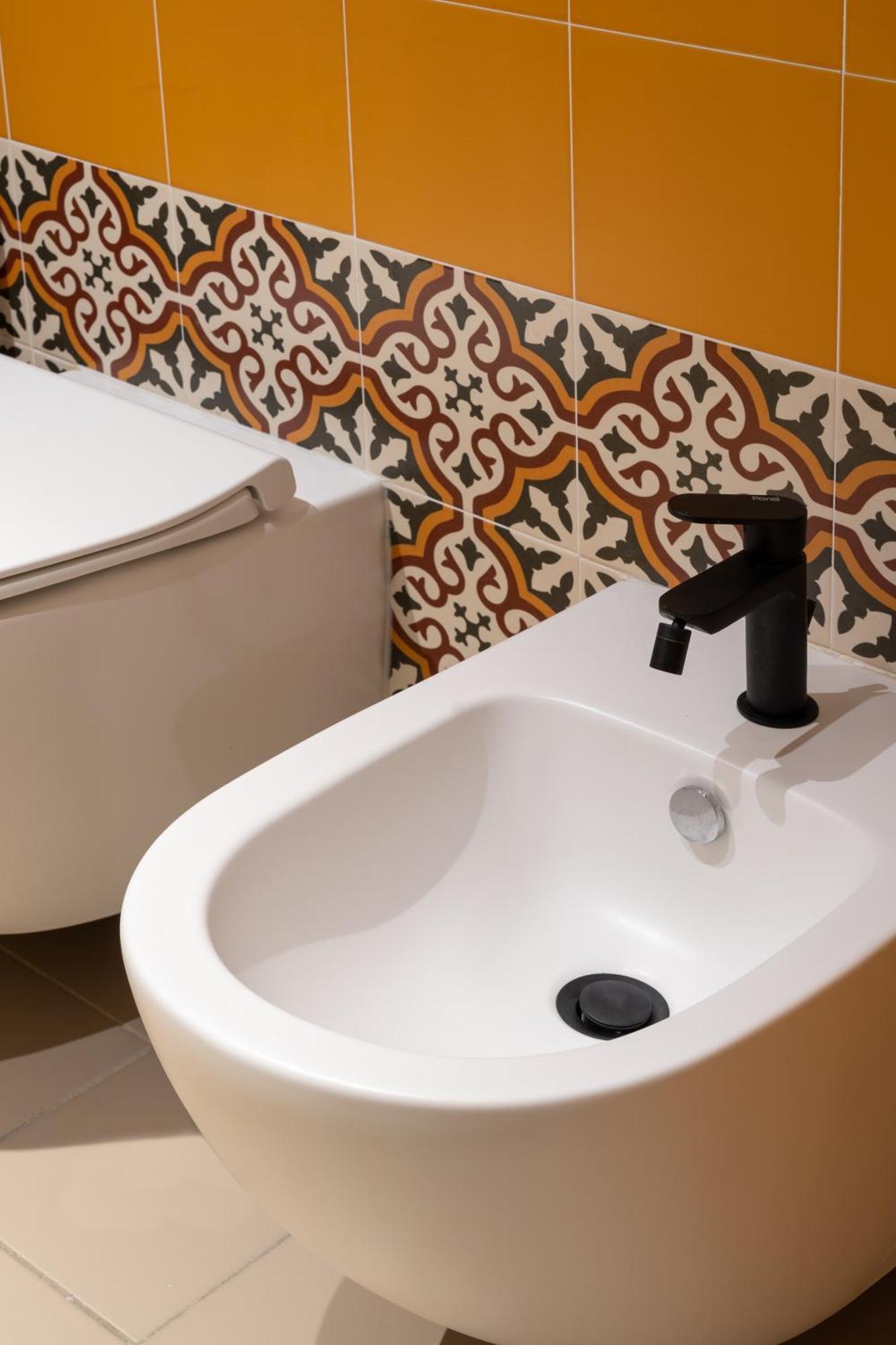 Tra I Vicoli Di Napoli, La Olivella Design E Apartment Naples