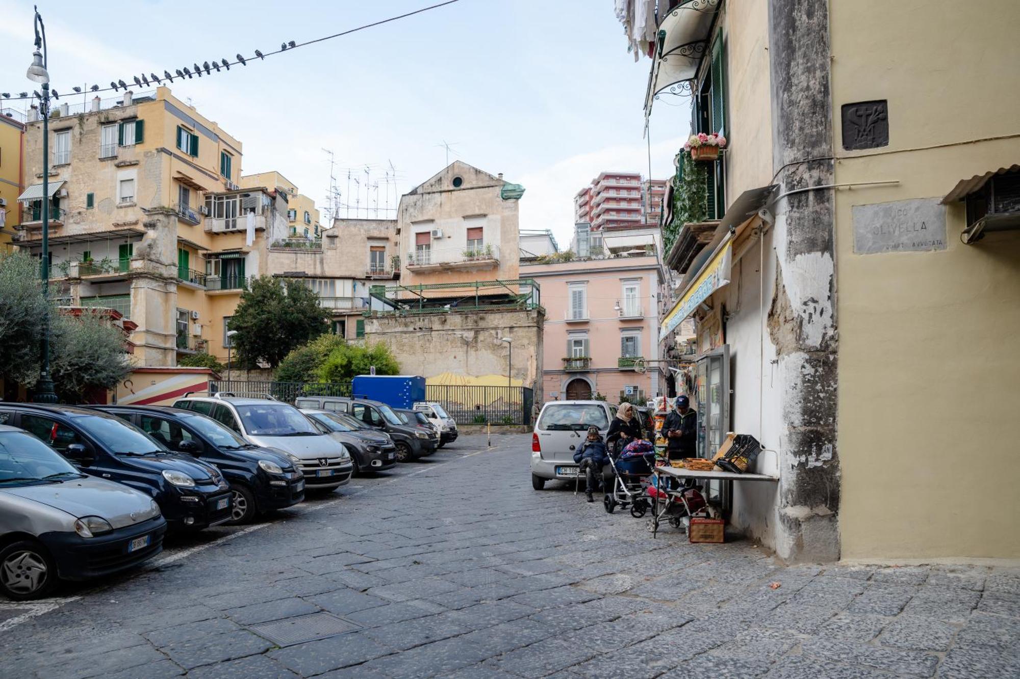 Tra I Vicoli Di Napoli, La Olivella Design E *